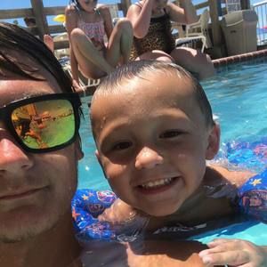 Meet your Posher, Greg